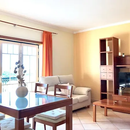 Apartmán Edificio Marina Pateo *